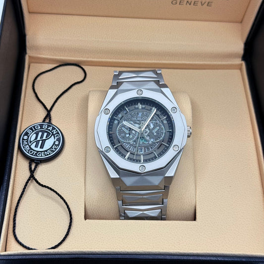 Hublot Diamond Cut  Black Dial